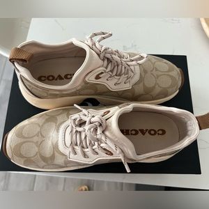 Woman Coach light khaki size 8 $150